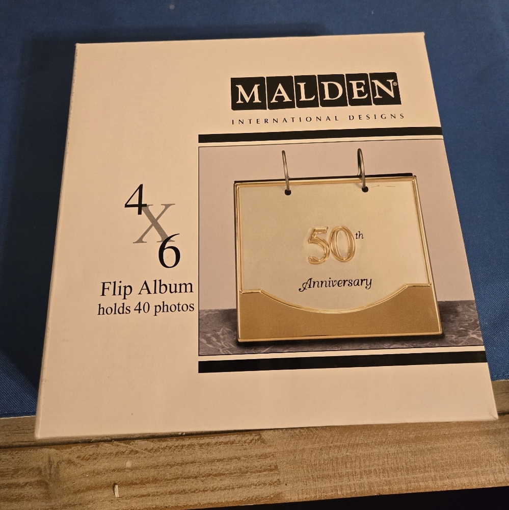 Malden Flip Album